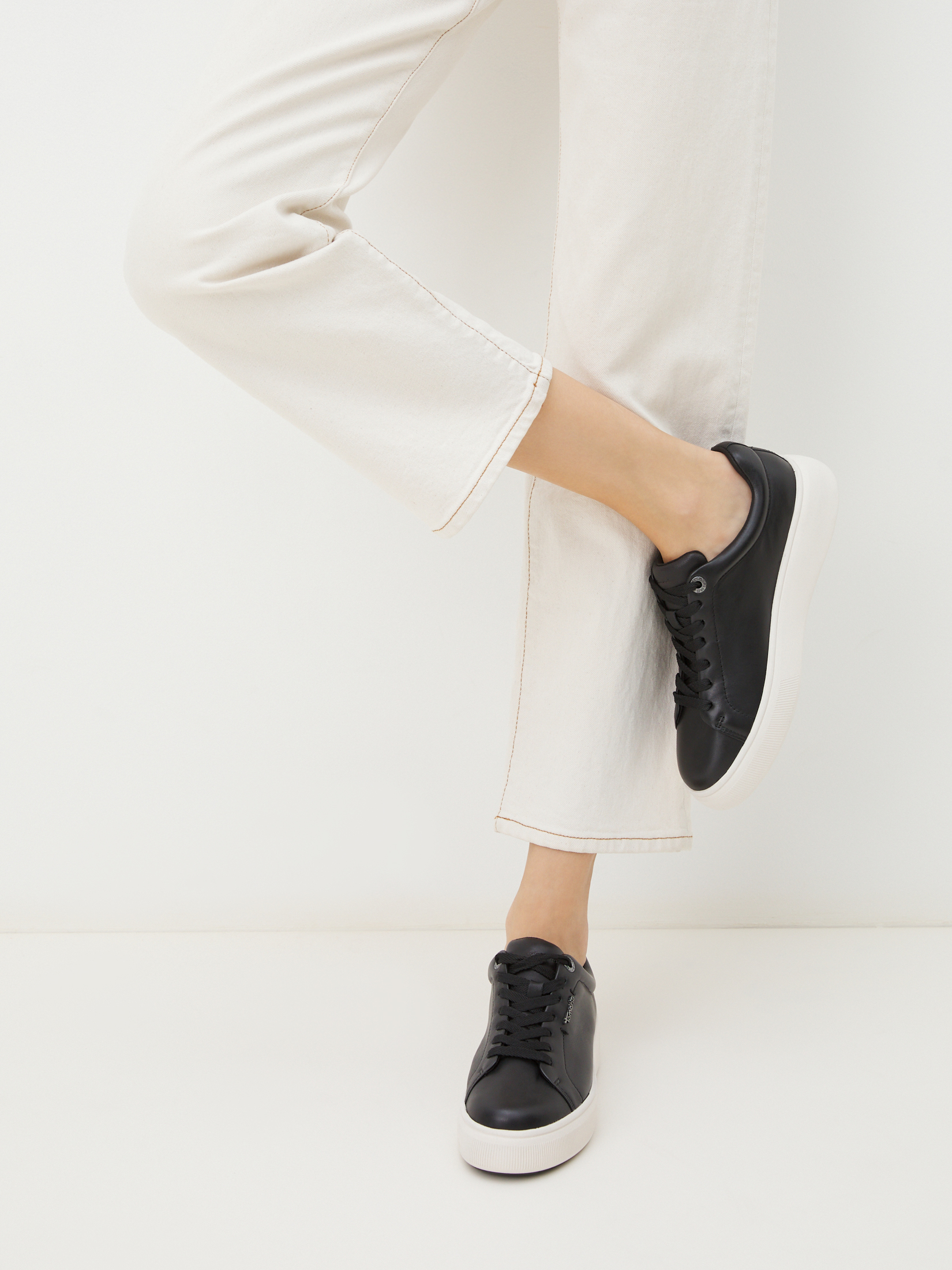 6270 р. 11000 р. Женские кеды TAMARIS VIOLETTA