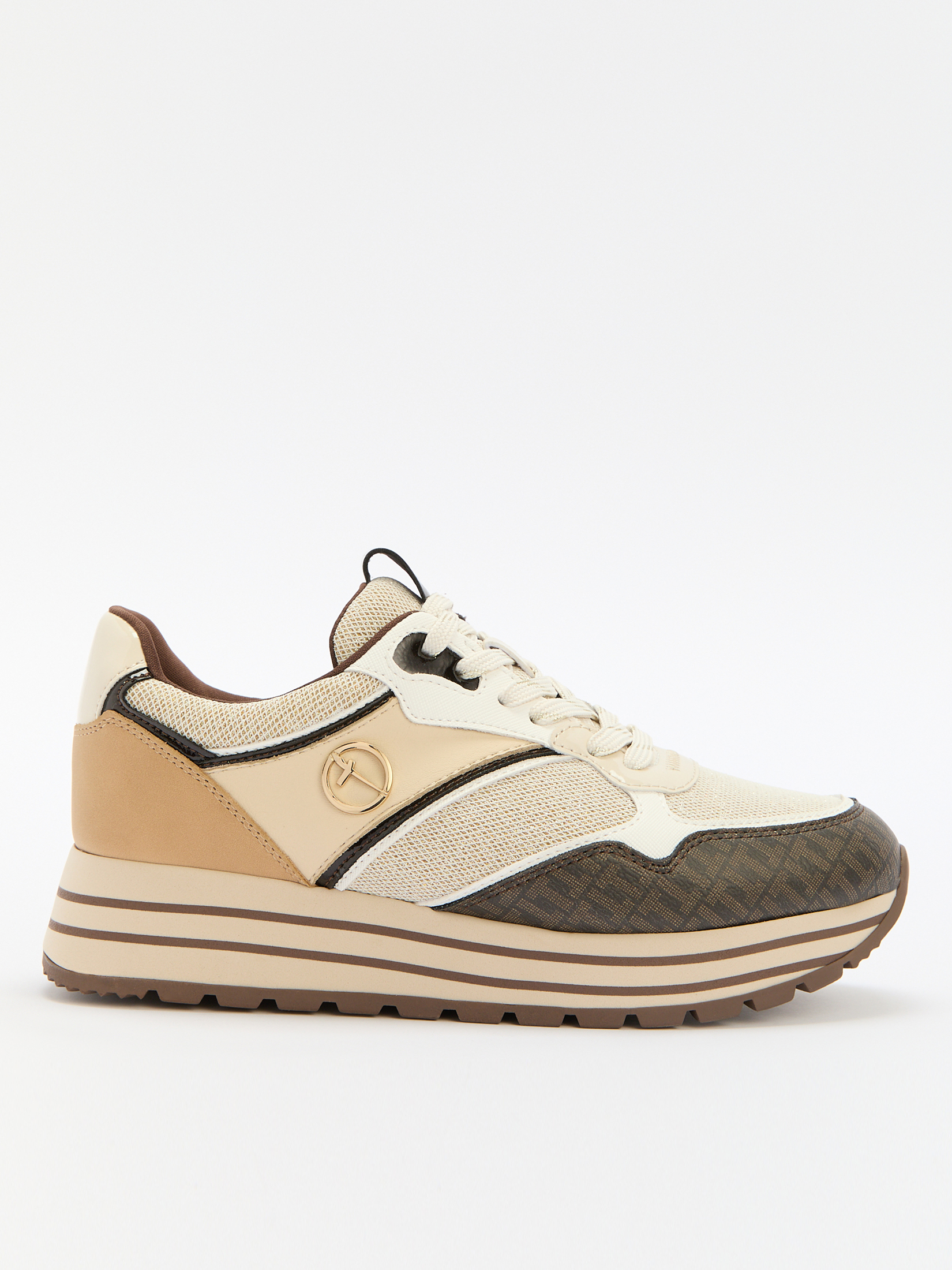 5581 р. 9790 р. Женские кроссовки TAMARIS DAKI