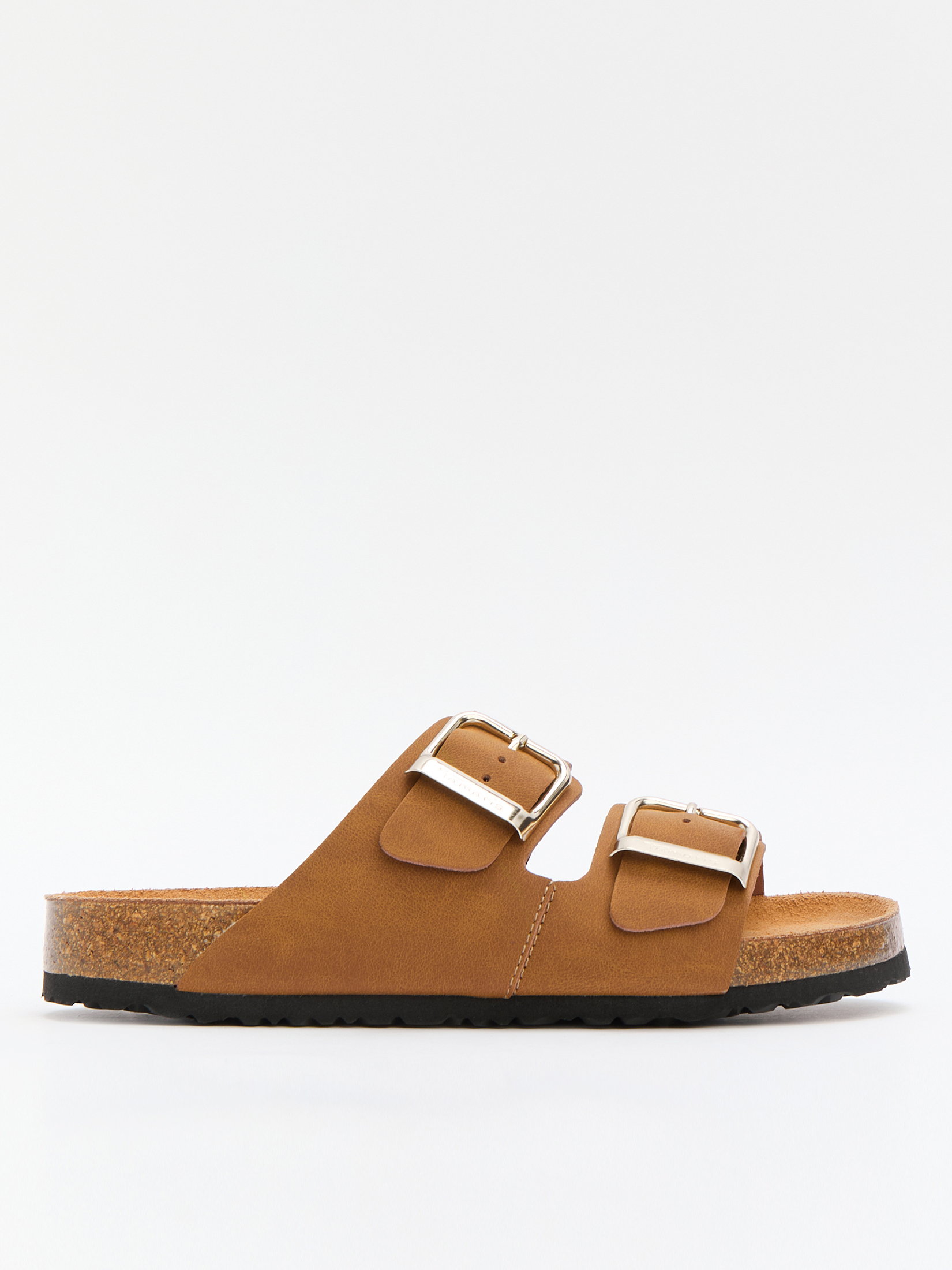 4200 р. 7500 р. Женские шлепанцы TAMARIS CORRA