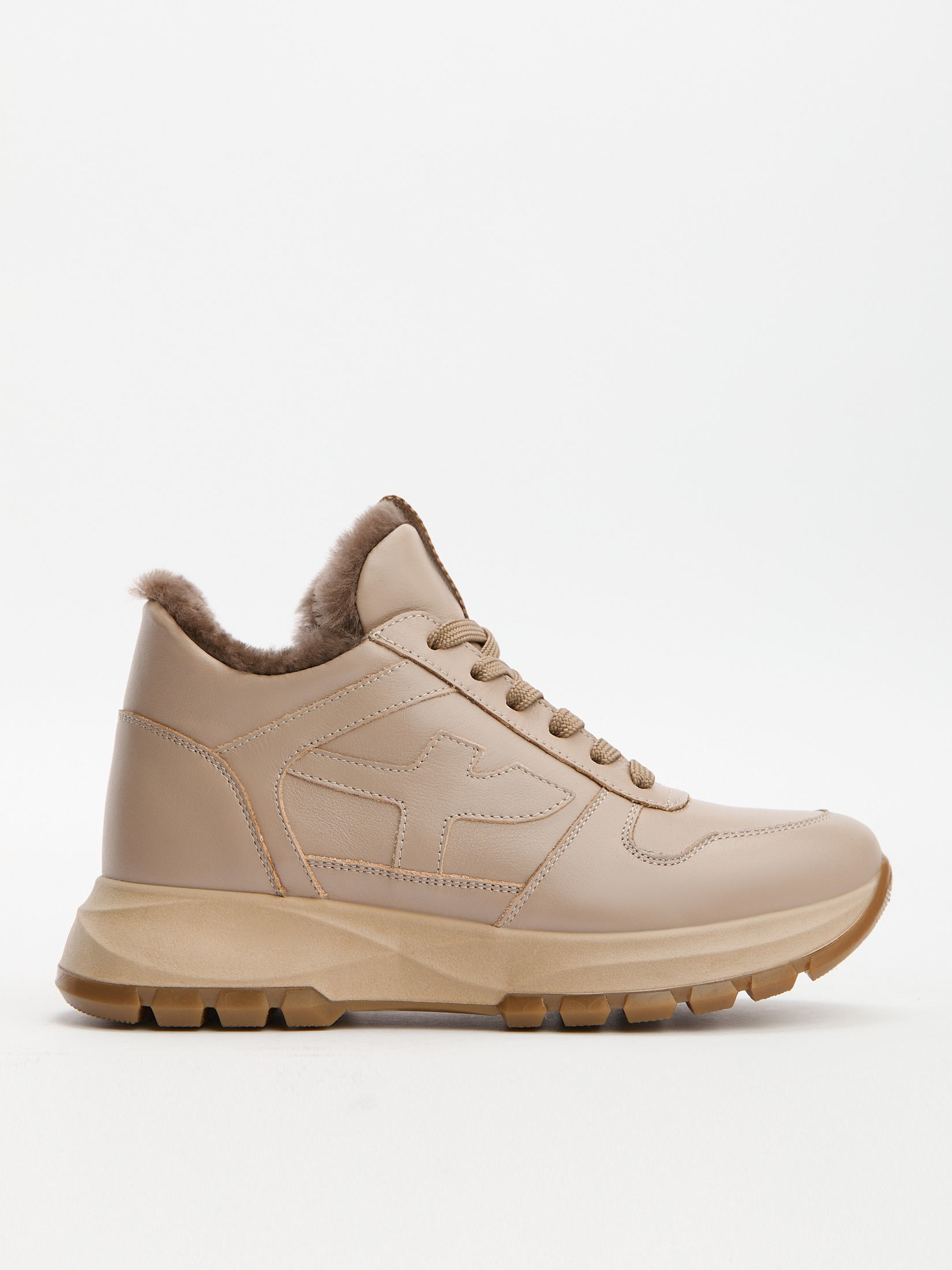 9400 р. 16490 р. Женские высокие кроссовки TAMARIS