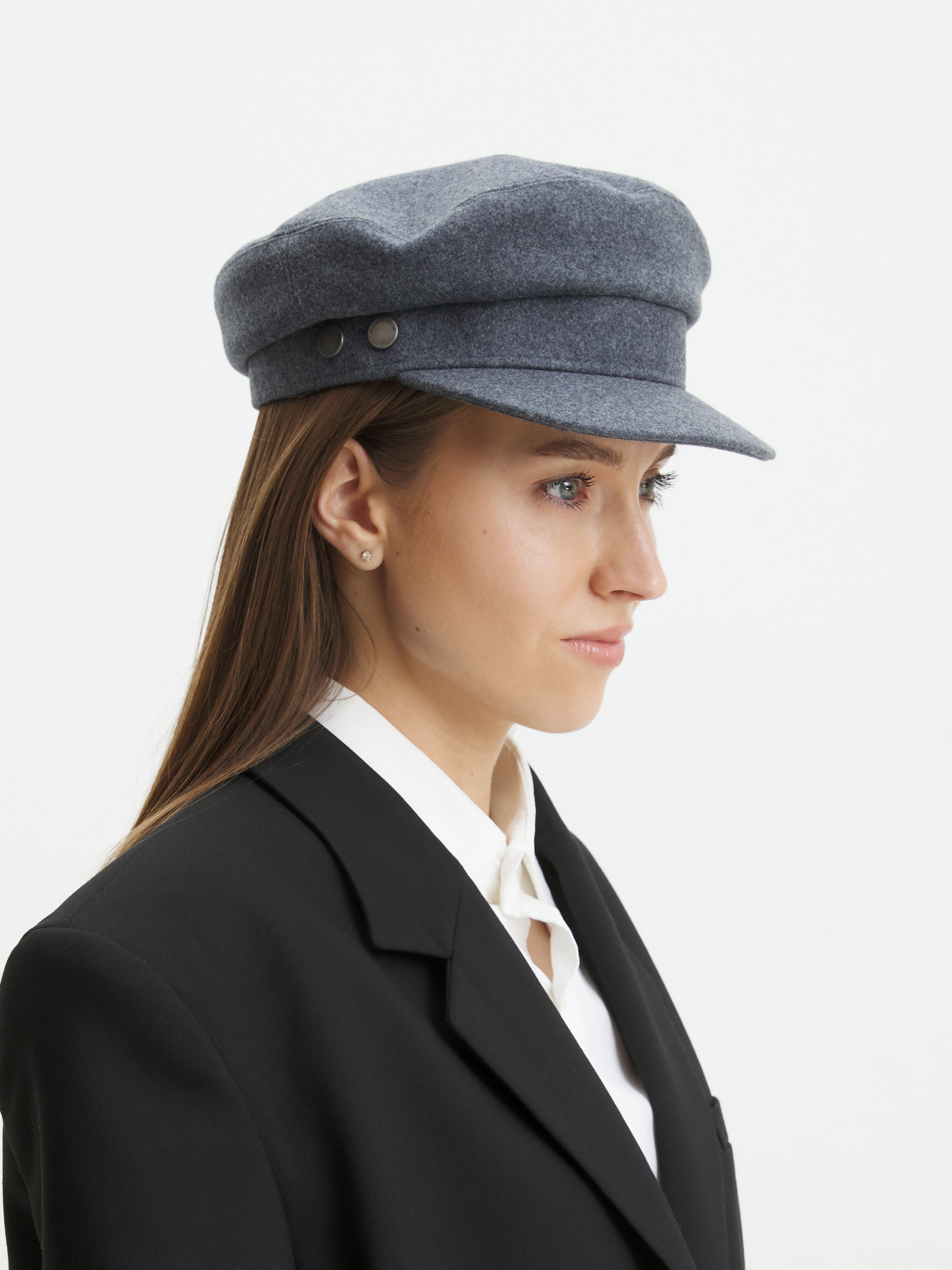 2172 р. 5430 р. Женская кепка MAISON DAVID