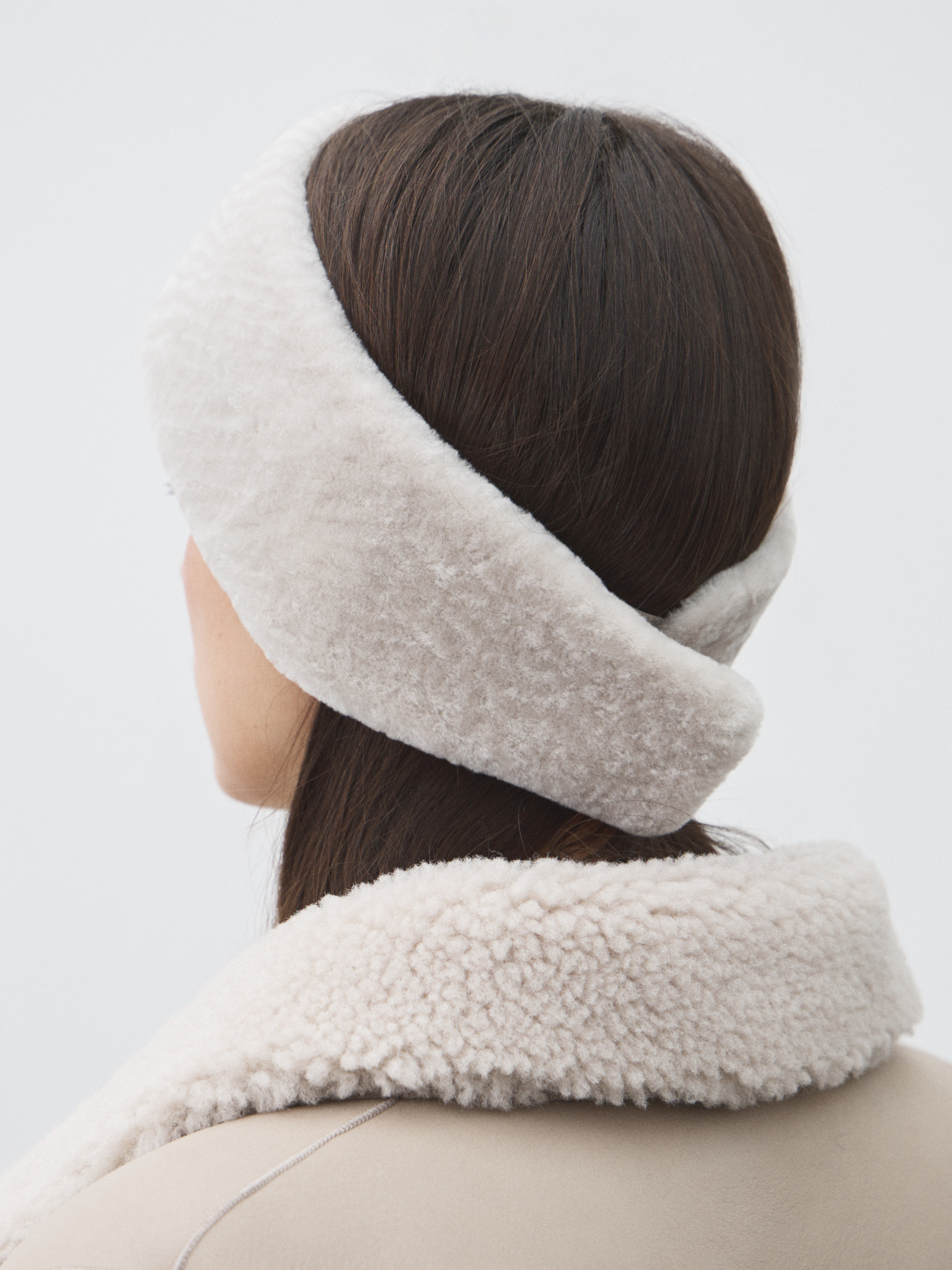 1996 р. 4990 р. Женская повязка на голову MAISON DAVID