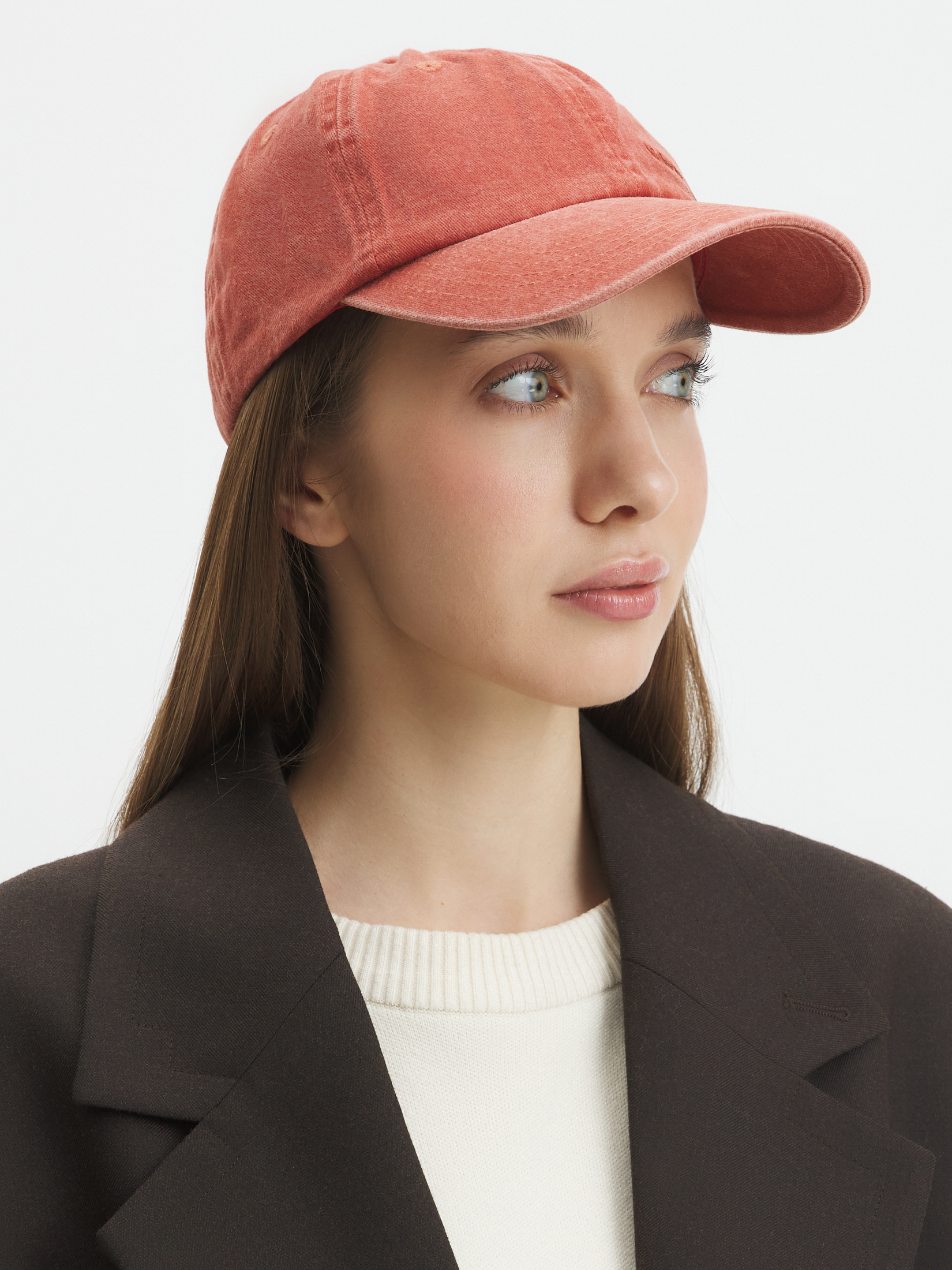 436 р. 1090 р. Женская бейсболка MAISON DAVID