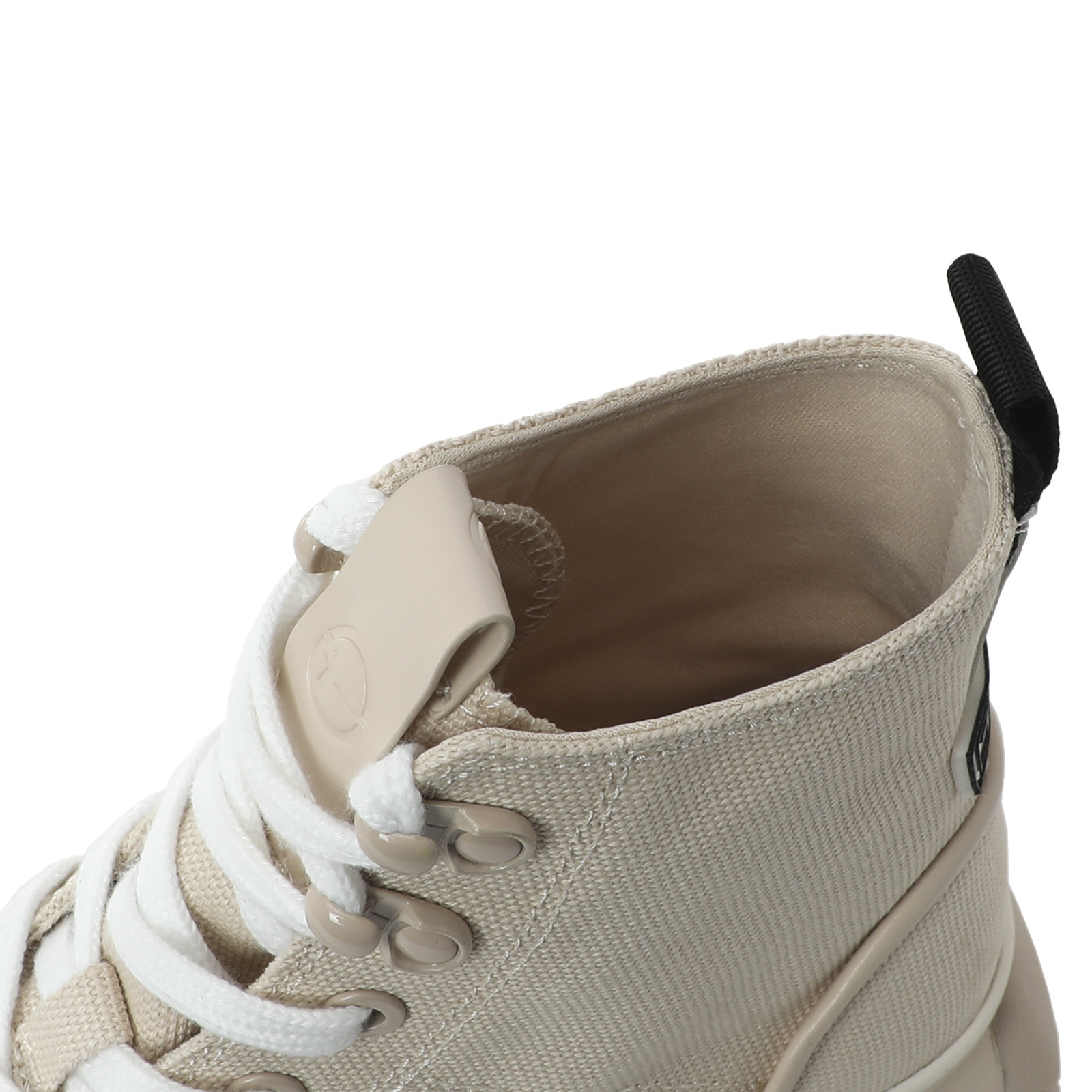 4526 р. 7940 р. Женские высокие кроссовки TAMARIS MILENA