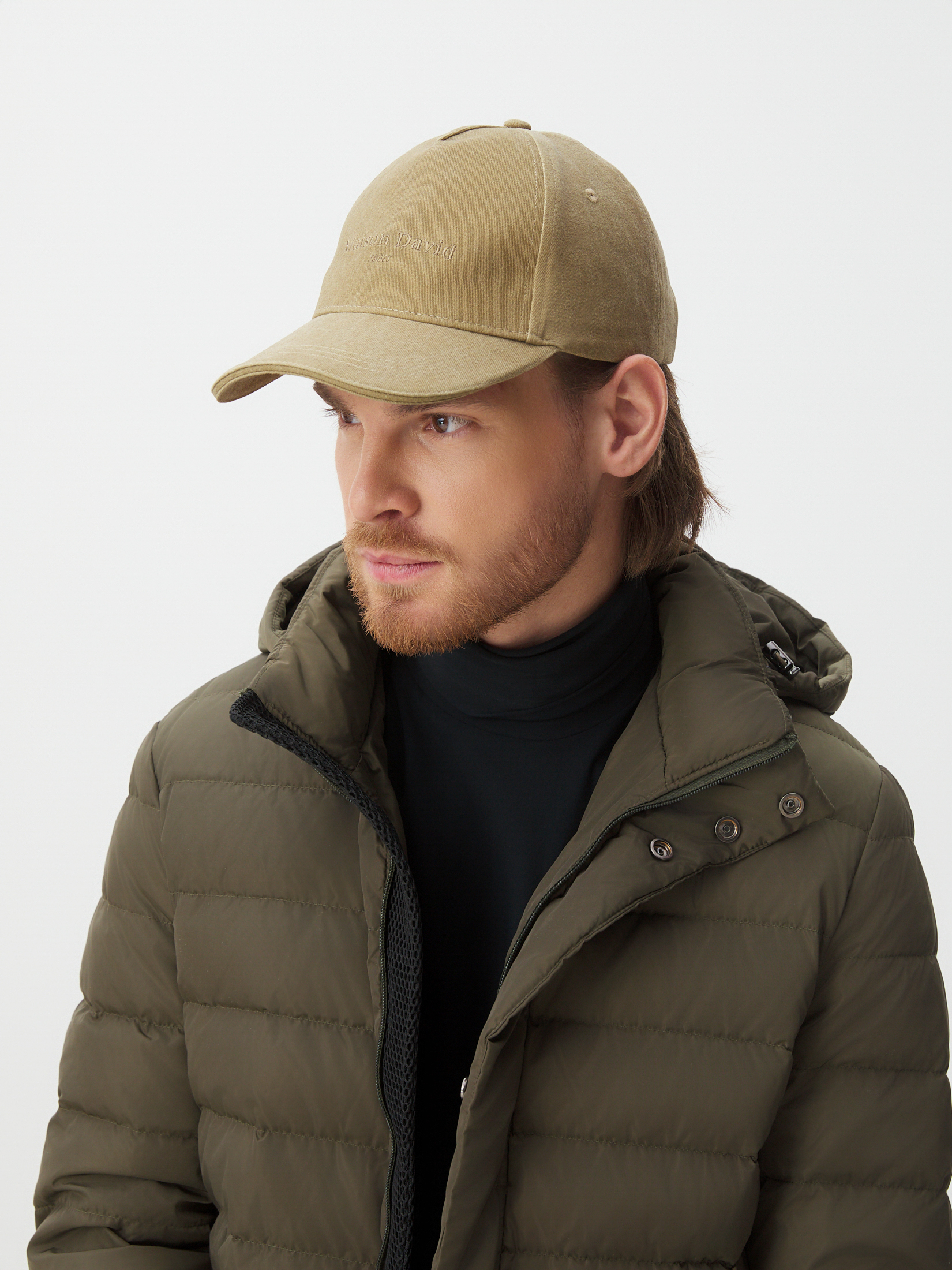 436 р. 1090 р. Бейсболка из денима MAISON DAVID