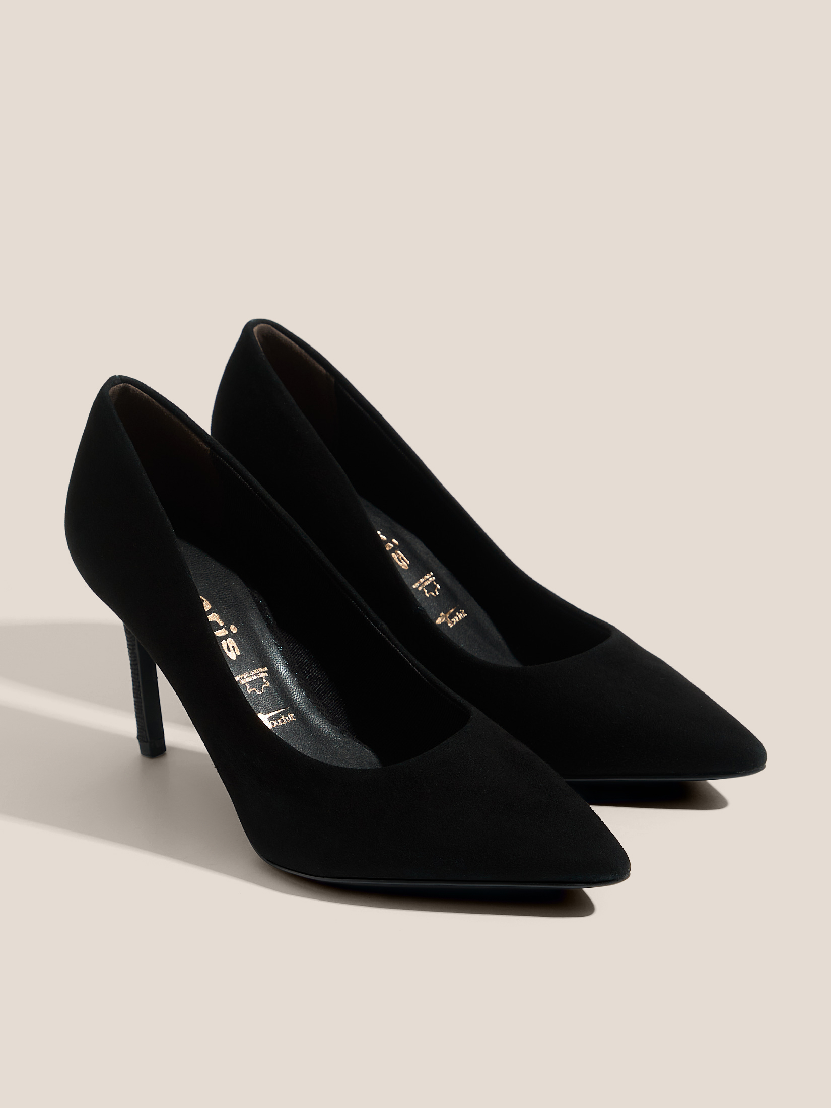 6270 р. 11000 р. Женские туфли TAMARIS GABBE