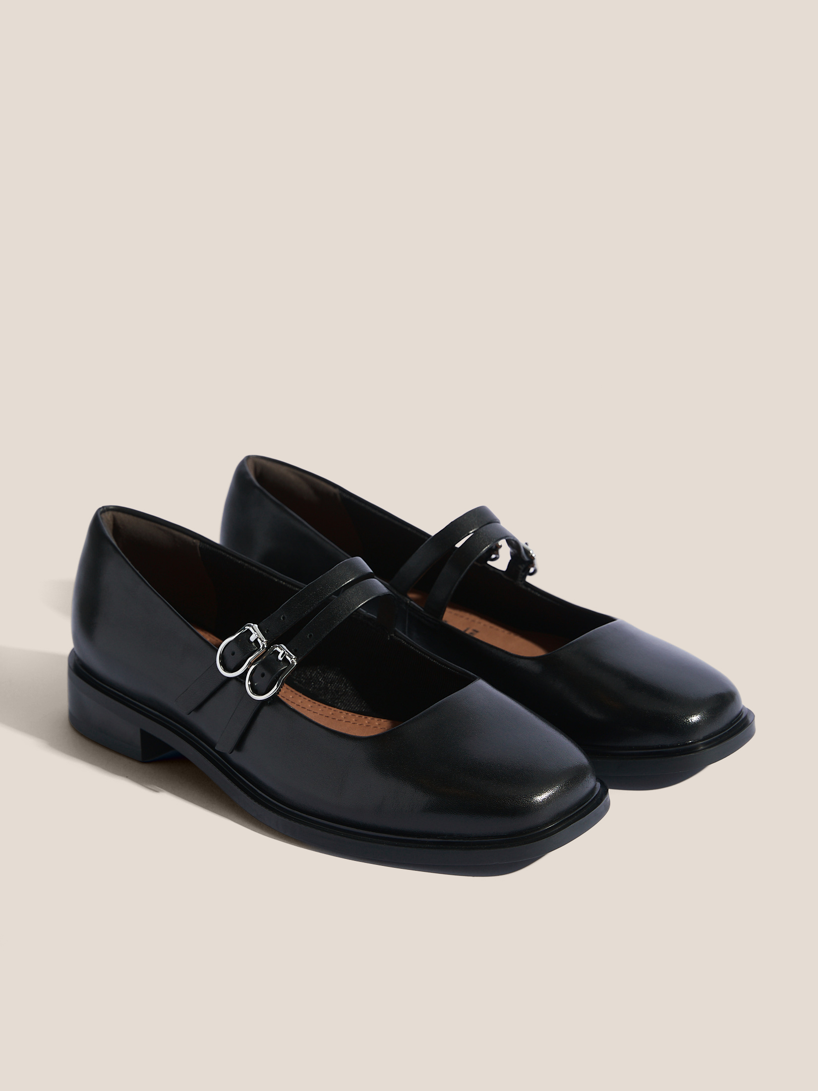 6840 р. 12000 р. Женские туфли мэри-джейн TAMARIS VITTORIA