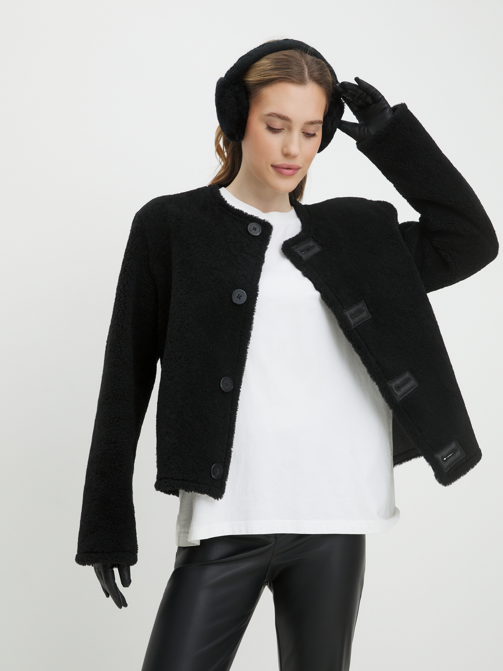 Женские утепленные наушники TENDANCE 4404650, черный