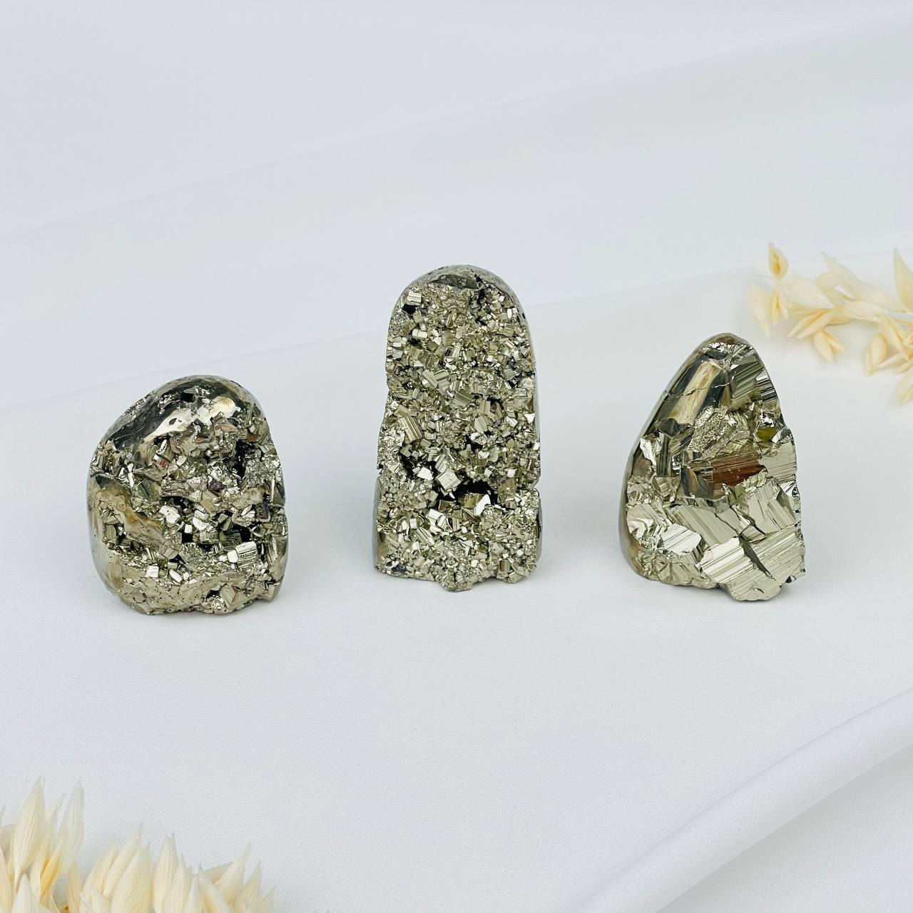 Радуга Самоцветов Сростки кристаллов Пирита