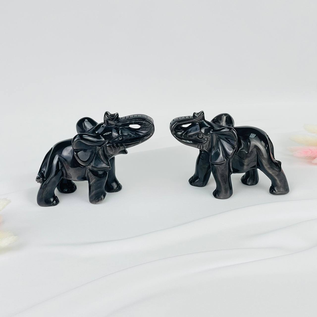 Радуга Самоцветов Фигурка Слон из серебристого Обсидиана