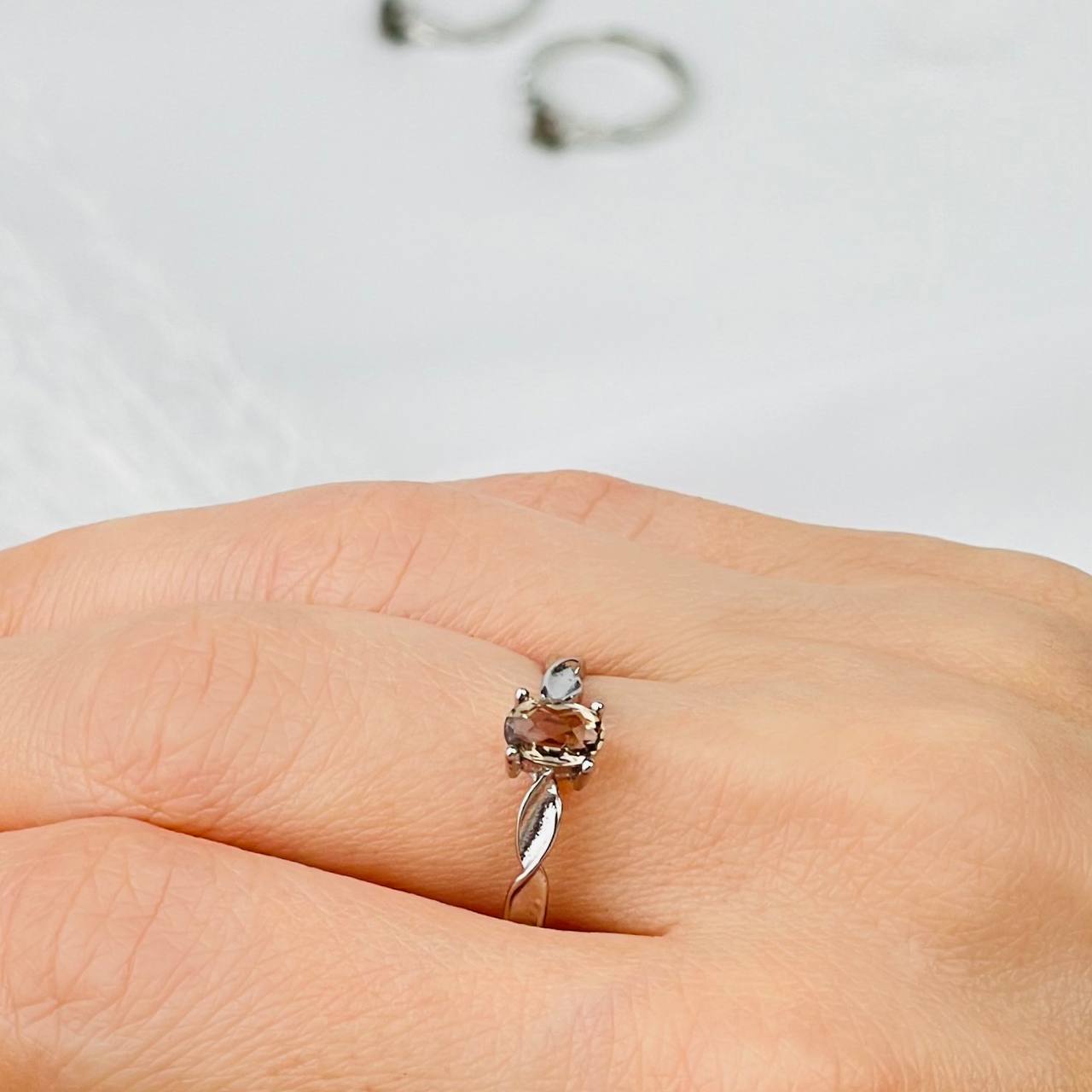 Радуга Самоцветов Кольцо регулируемое из Раухтопаза