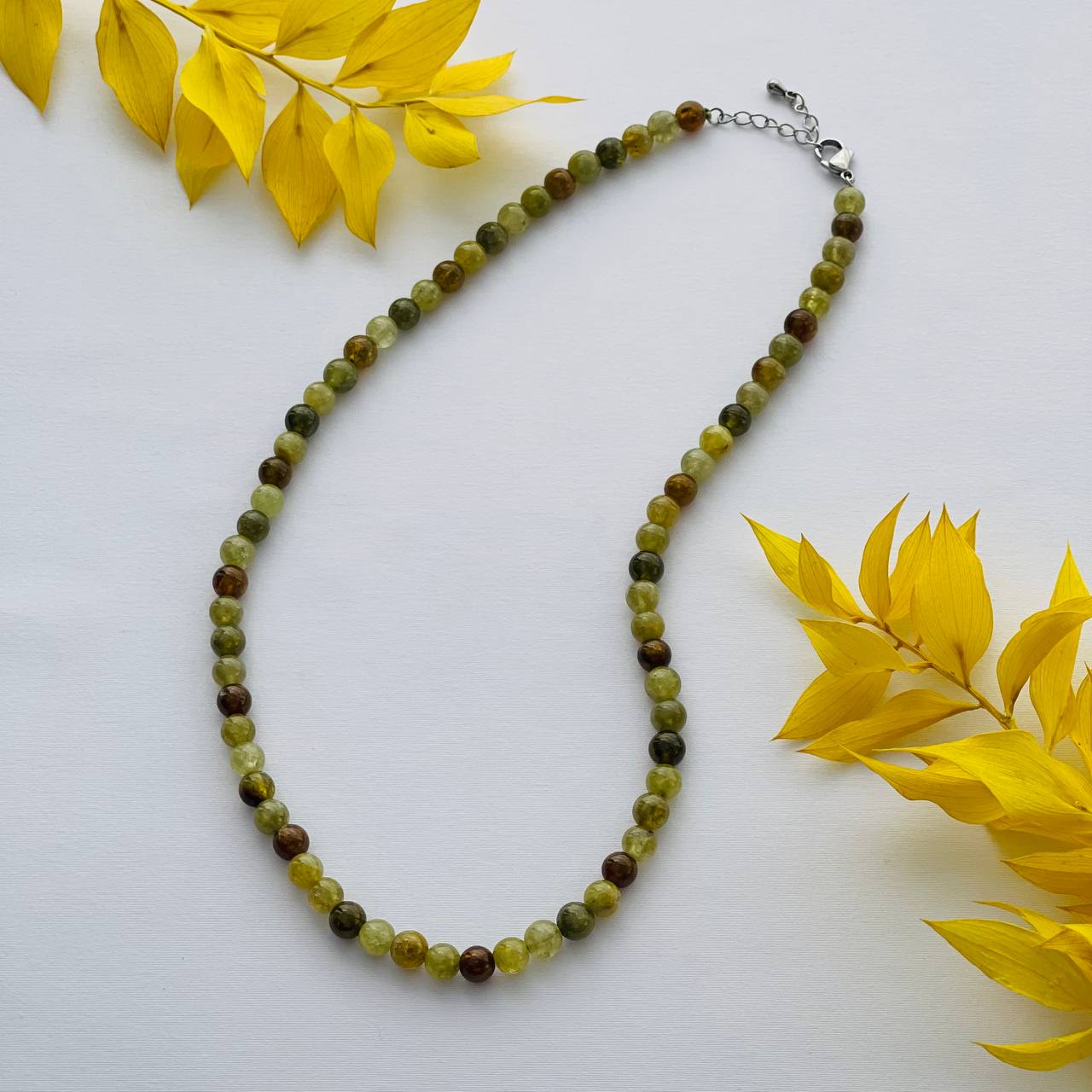 Радуга Самоцветов Колье из Гроссуляра