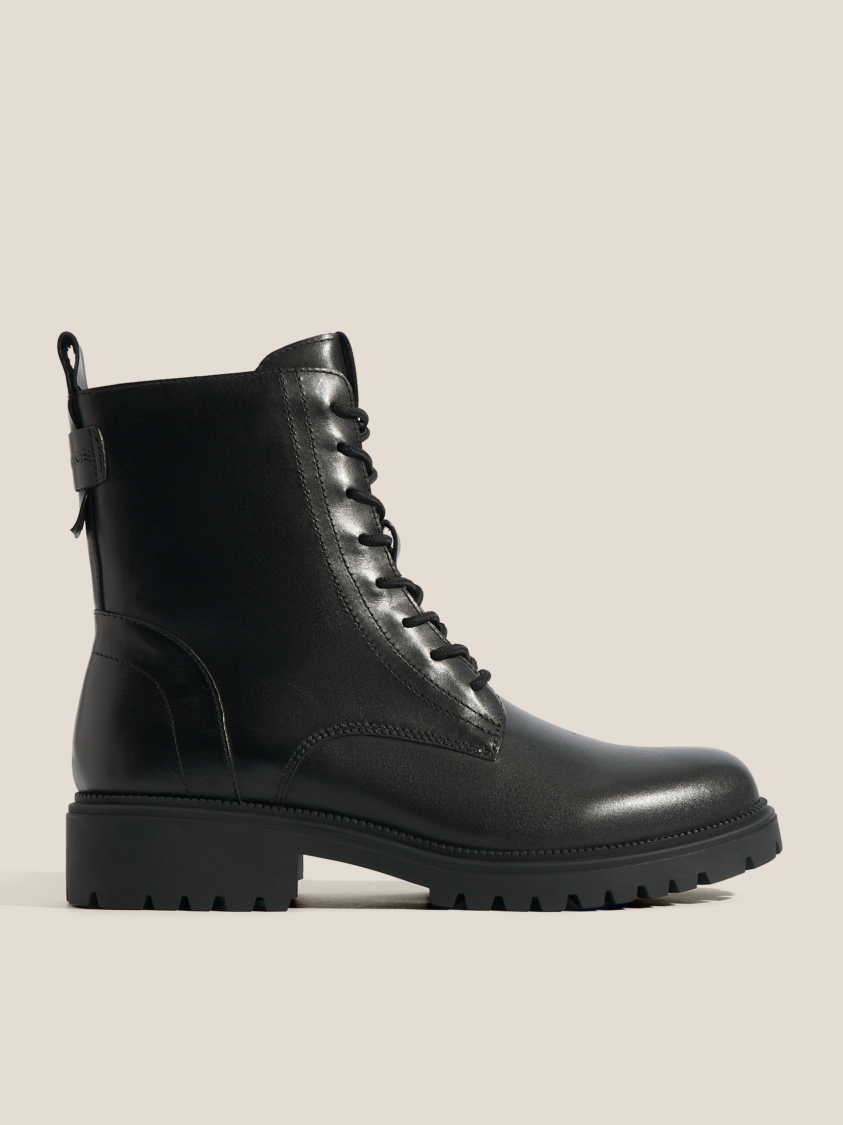 Женские ботинки TENDANCE 4539872, черный