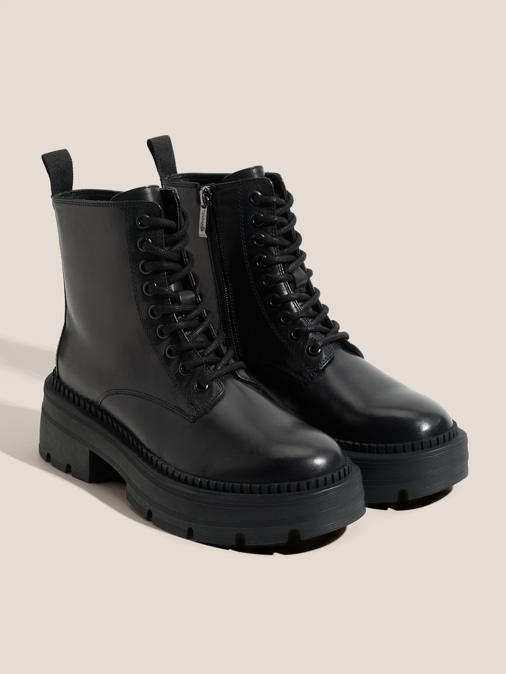 Женские ботинки TENDANCE 4539674, черный