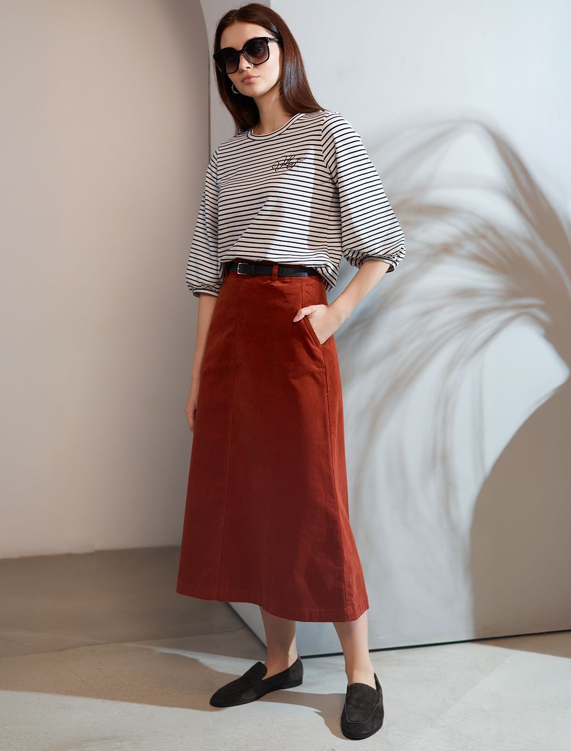 Юбка из эластичного микро-вельвета D26.200 терракотовый