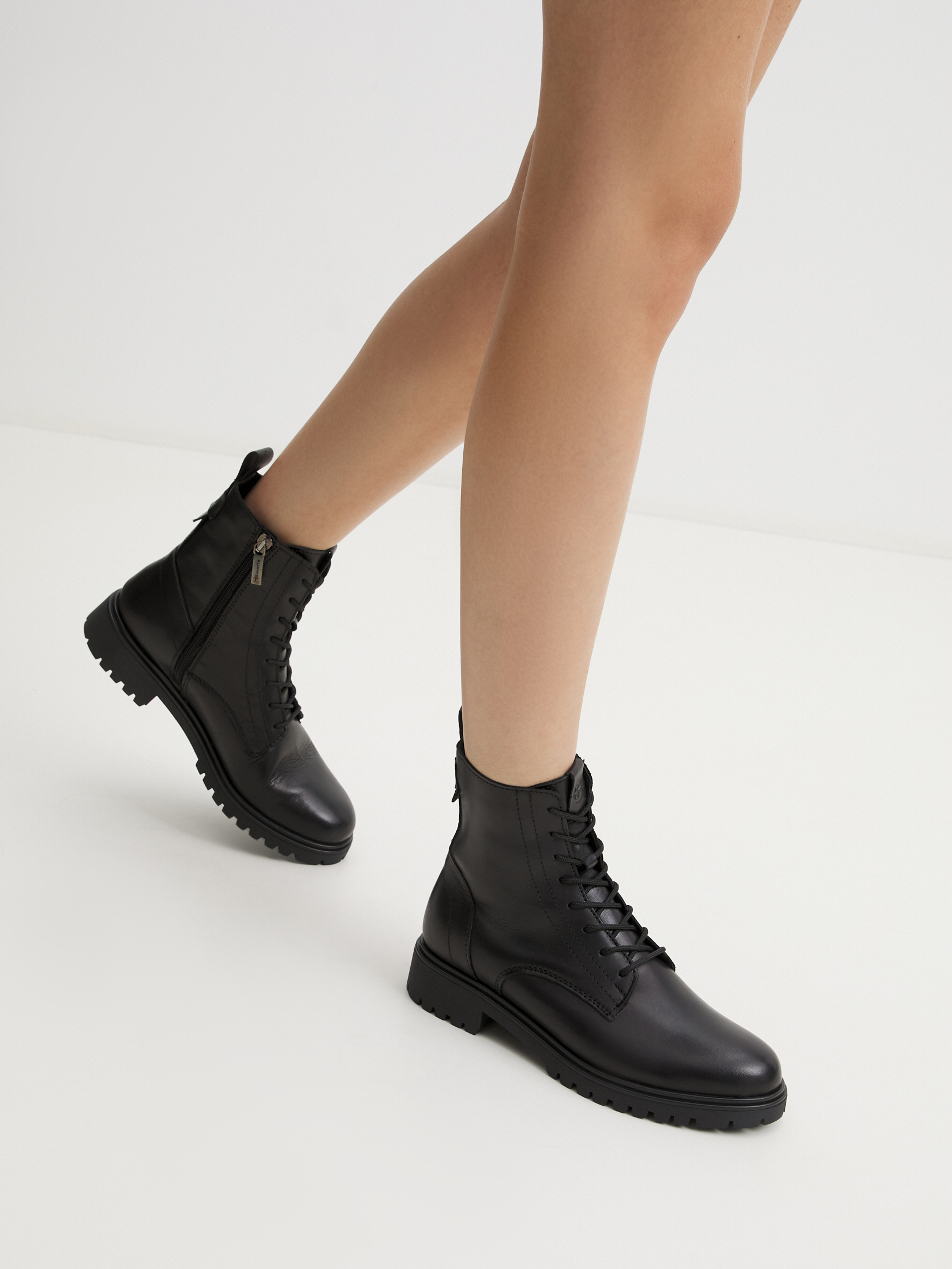 Женские ботинки TAMARIS SOUL 4130015, черный