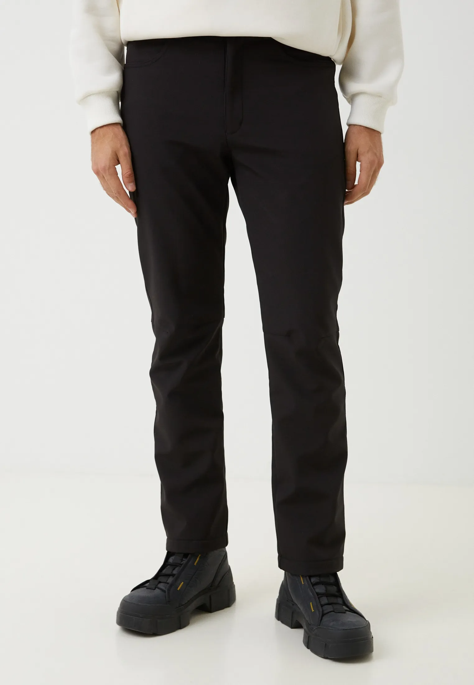 Брюки мужские 23150-432 софтшелл черный