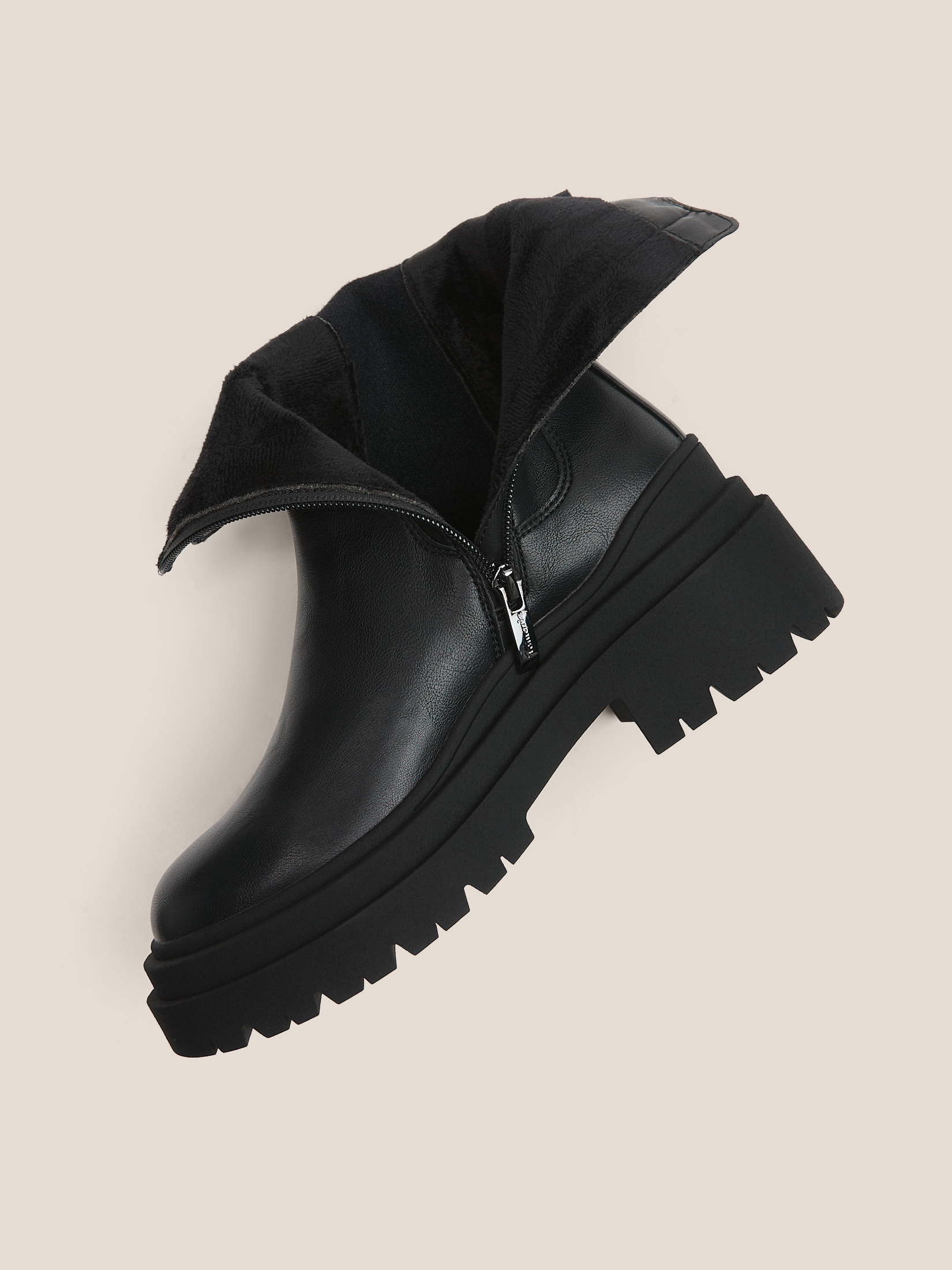 Женские ботинки TAMARIS LORCA 4646095, черный