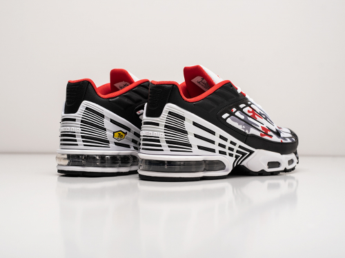 Кроссовки Nike Air Max Plus 3