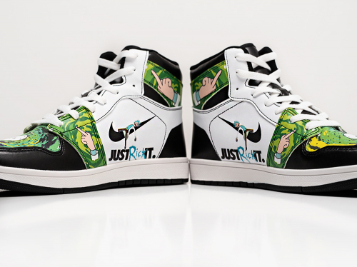 Кроссовки Nike Air Jordan 1 Mid
