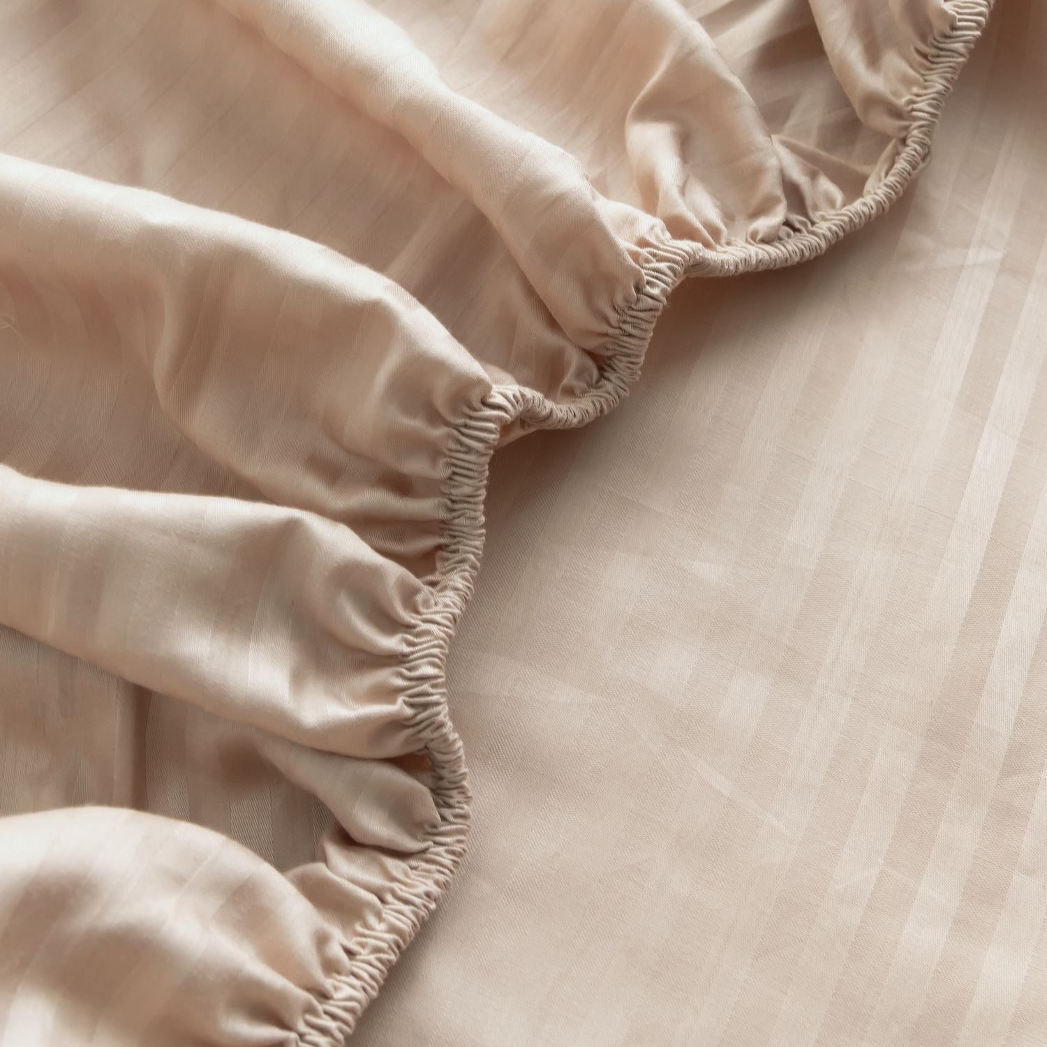 Простынь на резинке Страйп Сатин Однотонный 100% хлопок RR1CT029   160*200*30