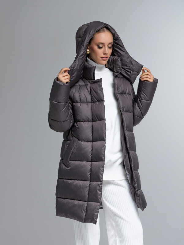 7004 р.  14183 р.  Пуховик женский коричневый