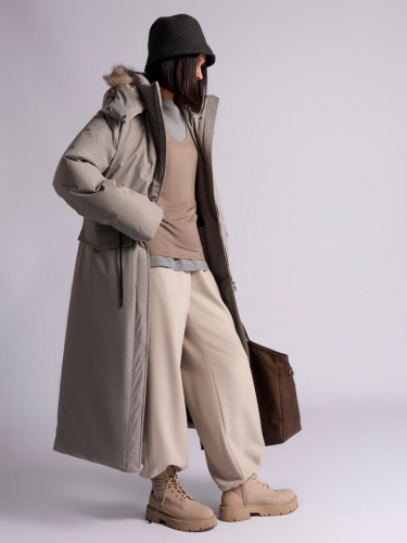 Ст.цена 30000р. Пуховик: В225-12-61 В225-12-61 Серо-бежевый 16-1107