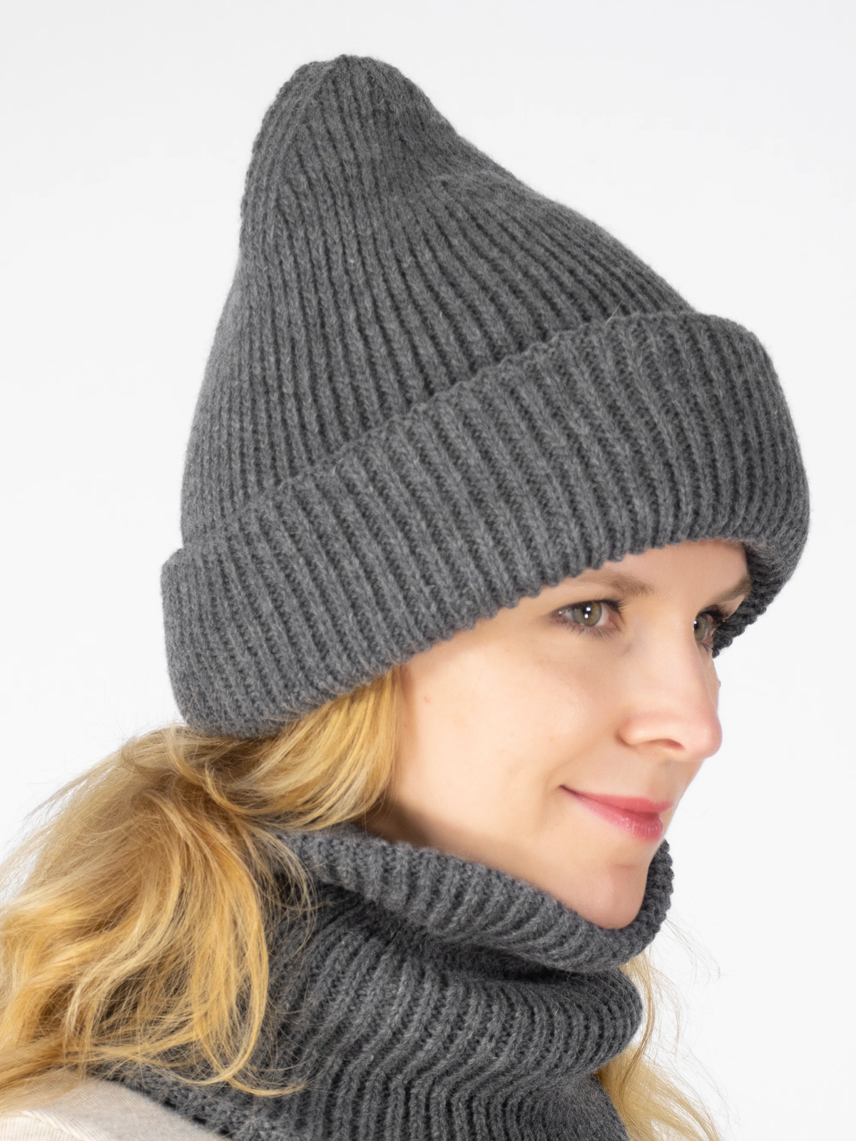 Комплект зимний женский шапка+снуд Monro (Цвет темно-серый), размер 56-58, шерсть 70%