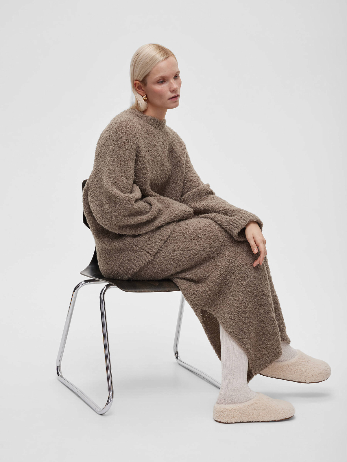 Джемпер удлиненный букле из альпаки и шерсти, бежевый