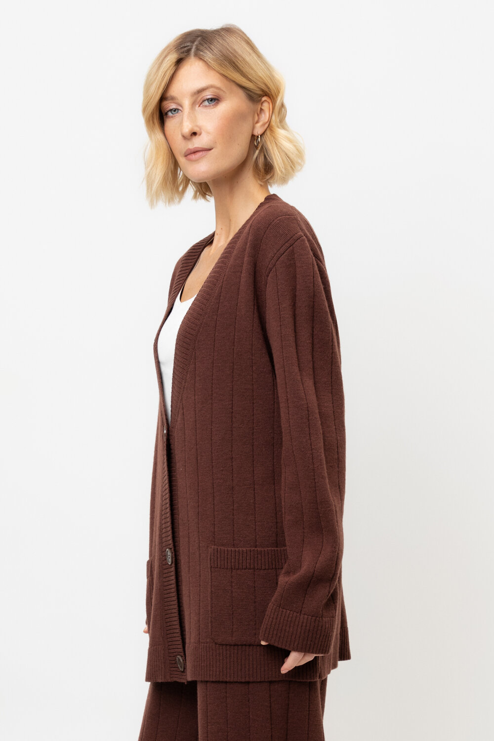 ст. цена4235руб.! VERY NEAT Кардиган ЕВ 30166/штирамису