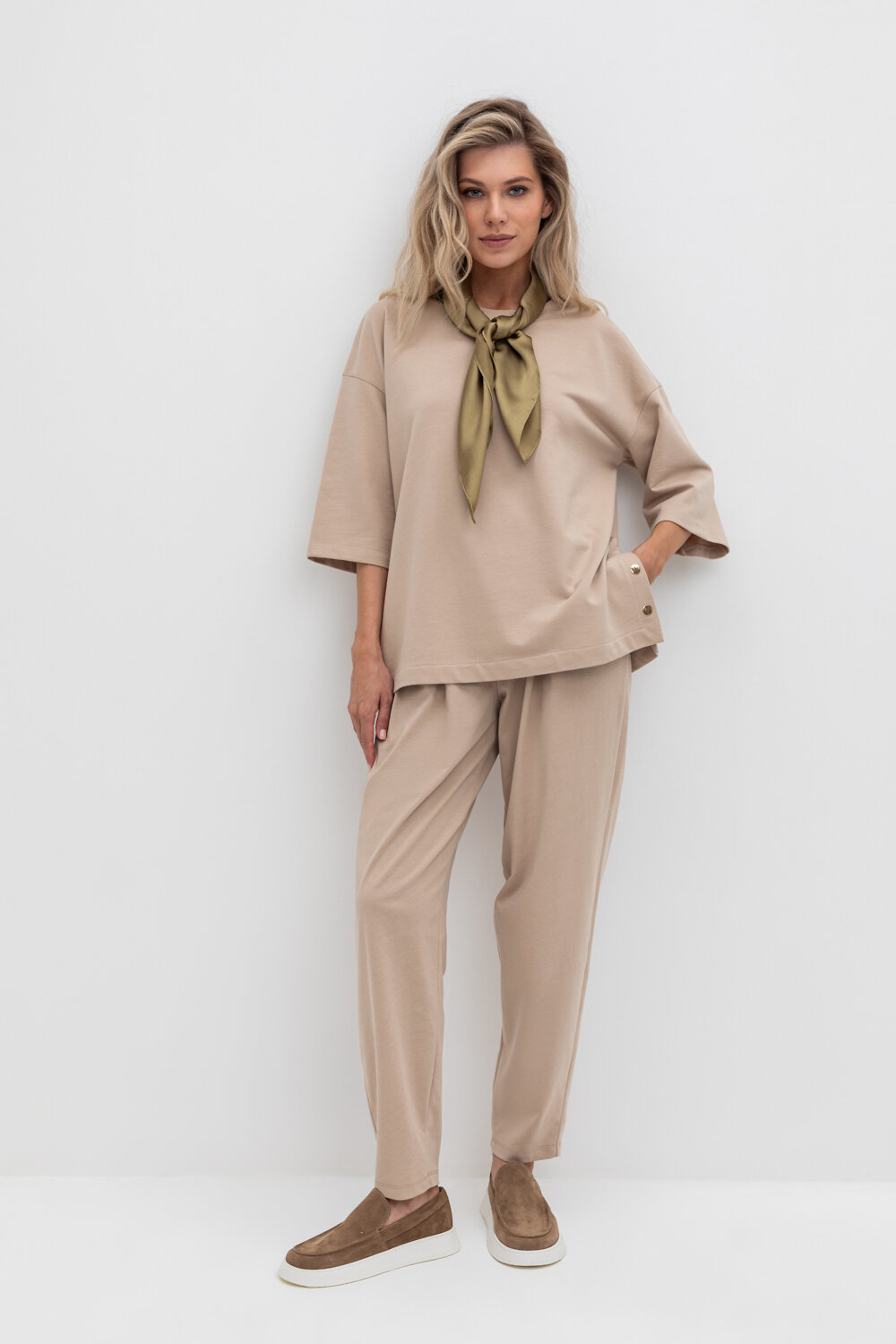 ст. цена1770руб.! VERY NEAT Брюки ЕВТ 4073темно-бежевый