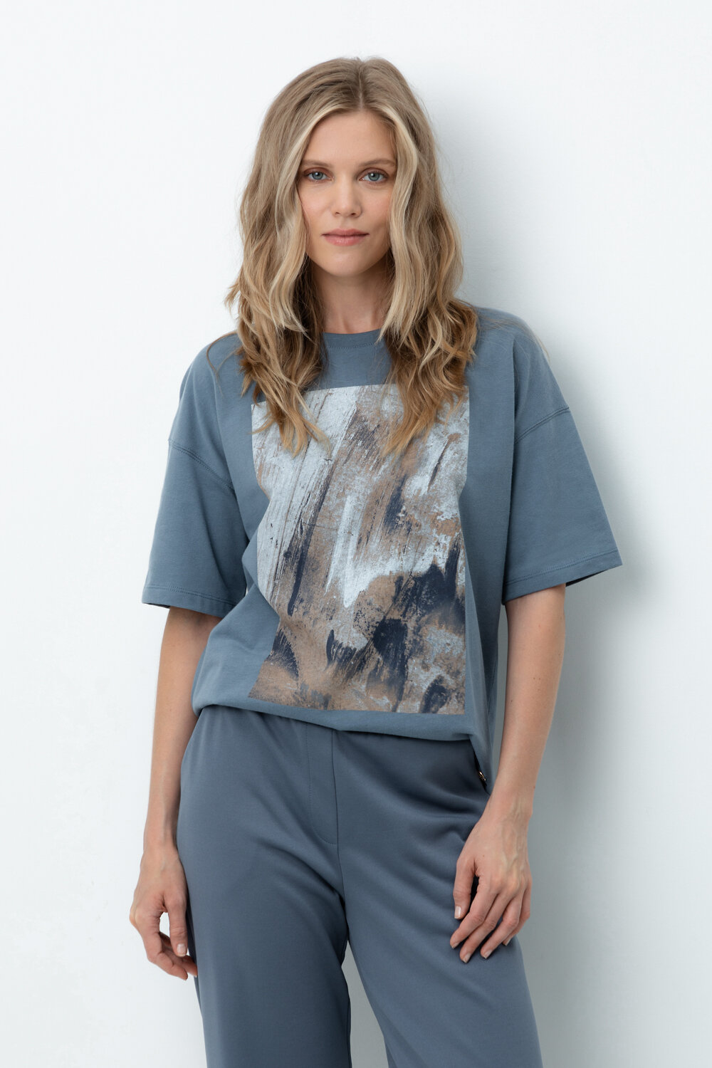 ст. цена1357руб.! VERY NEAT Фуфайка ЕВТ 3230винтажный синий