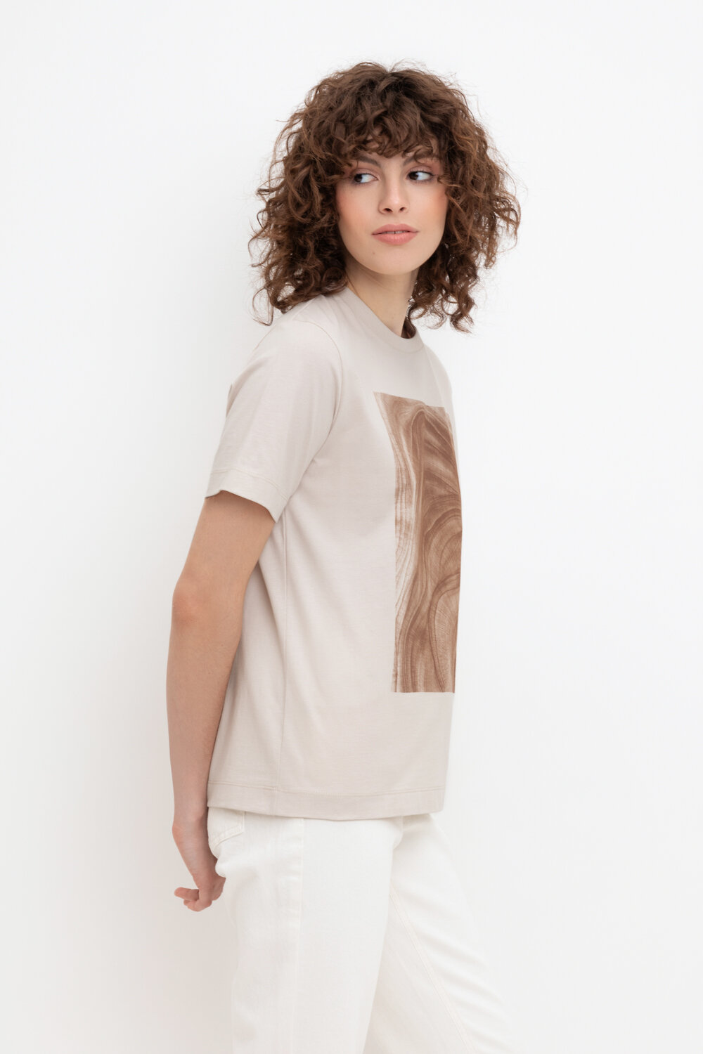 ст. цена1357руб.! VERY NEAT Фуфайка ЕВТ 3225бежевый