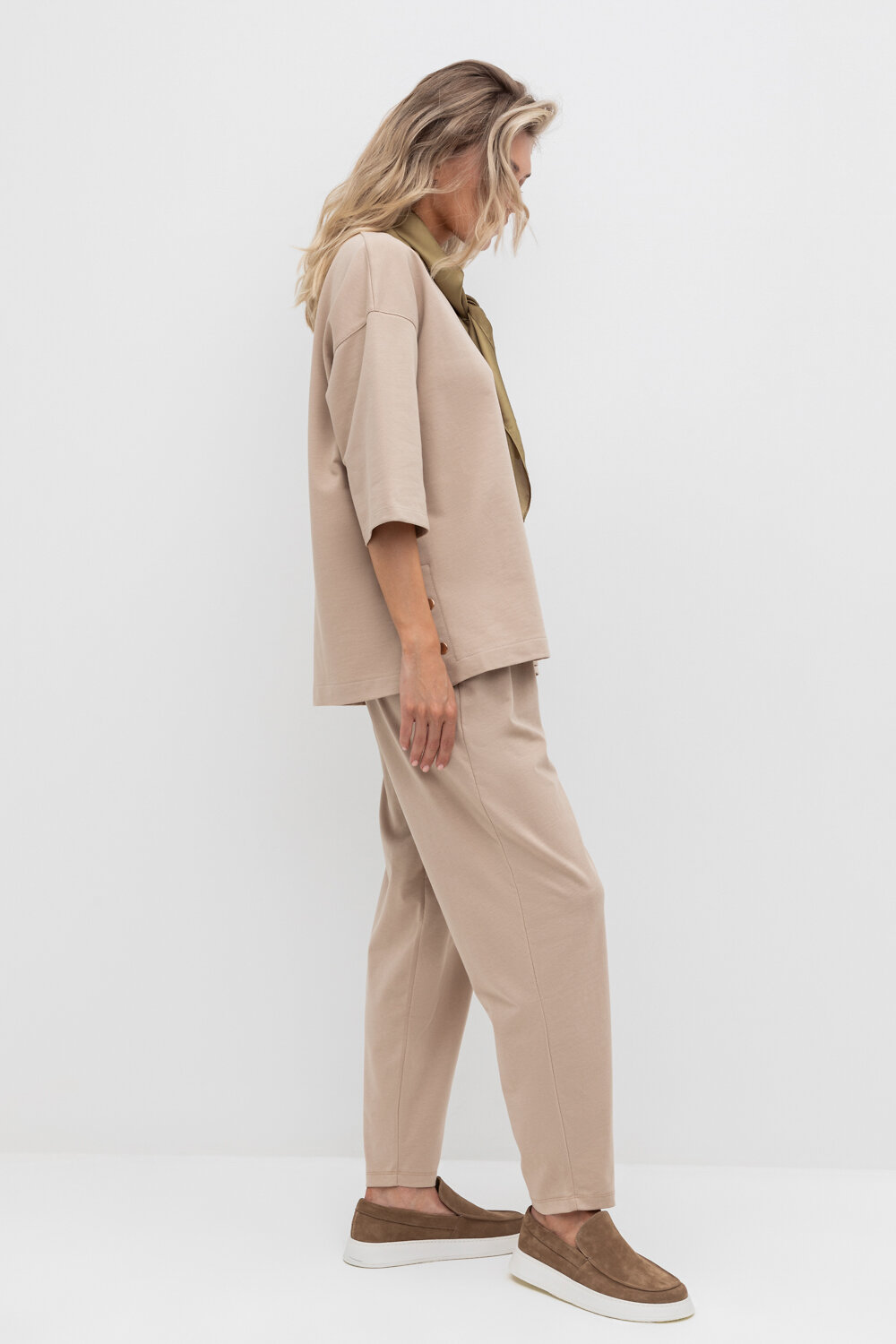 ст. цена1770руб.! VERY NEAT Брюки ЕВТ 4073темно-бежевый