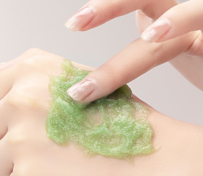 Глубокоочищающая пузырьковая маска для лица с центеллой Beotua, 100 гр. (Со встроенной силиконовой лопаточкой)