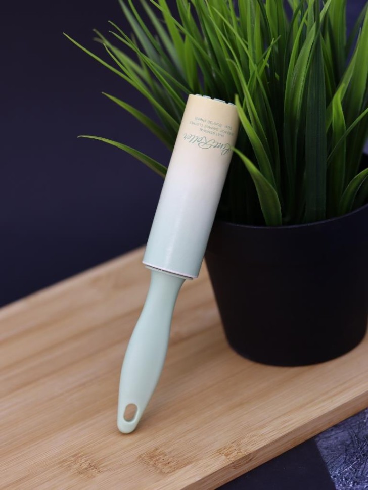 Ролик для чистки одежды