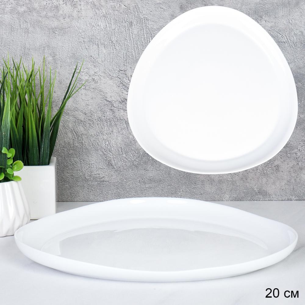 Тарелка плоская 203 мм десертная Треугольная белая LXXP80 (WHITE) (уп 48)