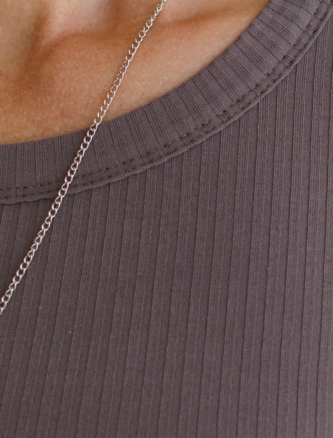 Футболка из трикотажа в широкий рубчик D49.064 кофейный