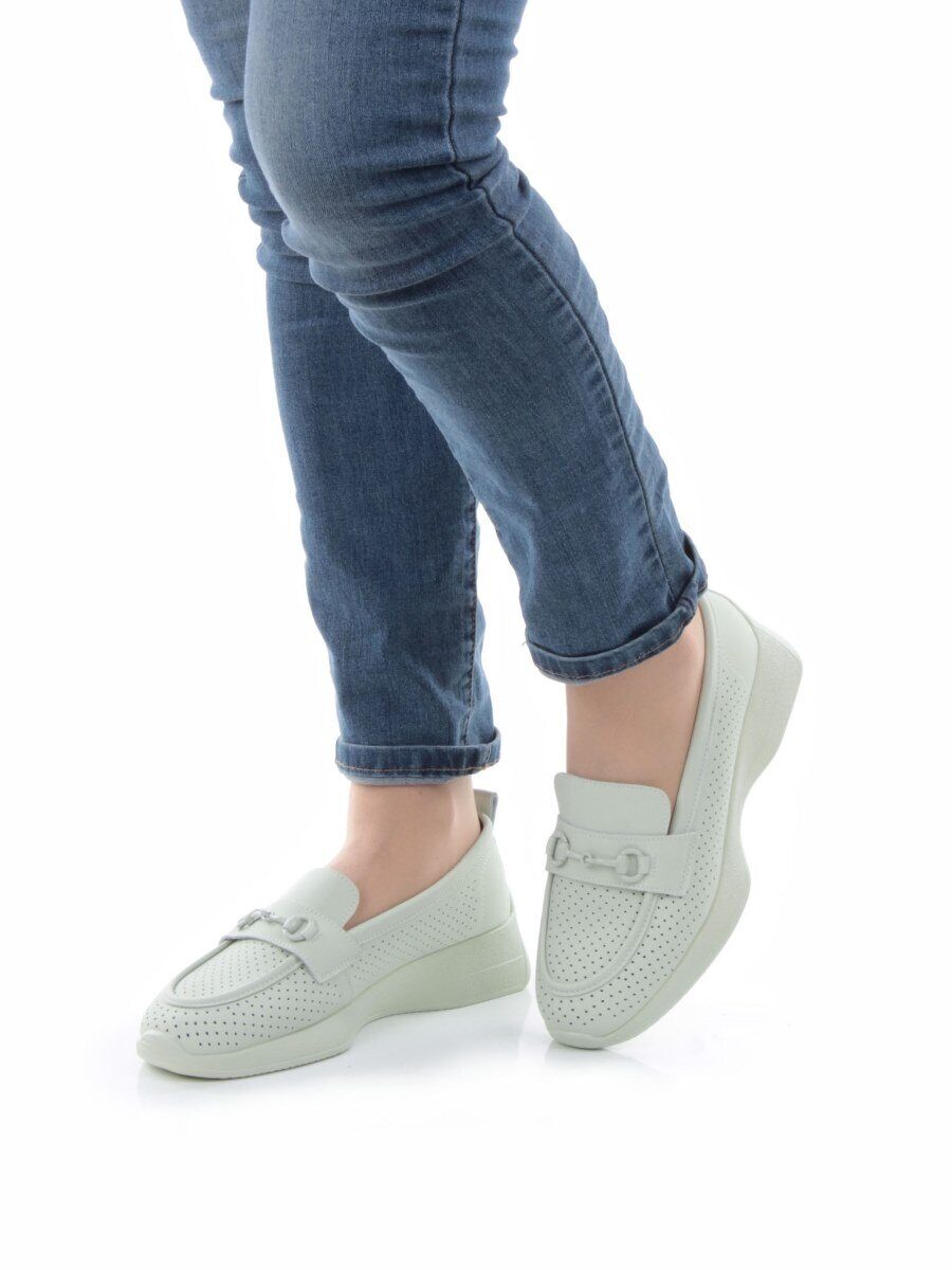 03-DXT49-5 LT. GREEN Лоферы женские на широкую ногу (натуральная кожа)