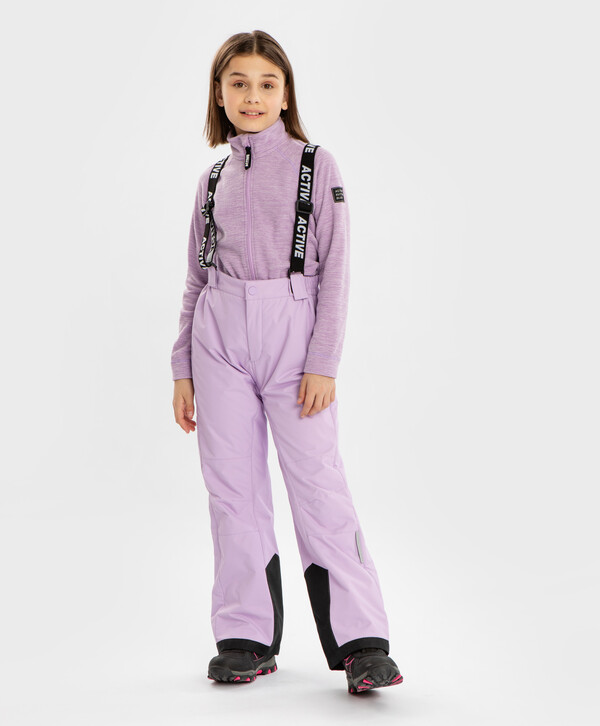 2400 р.  3000 р.  Брюки демисезонные со съемными подтяжками непромокаемые фиолетовые для девочки Button Blue