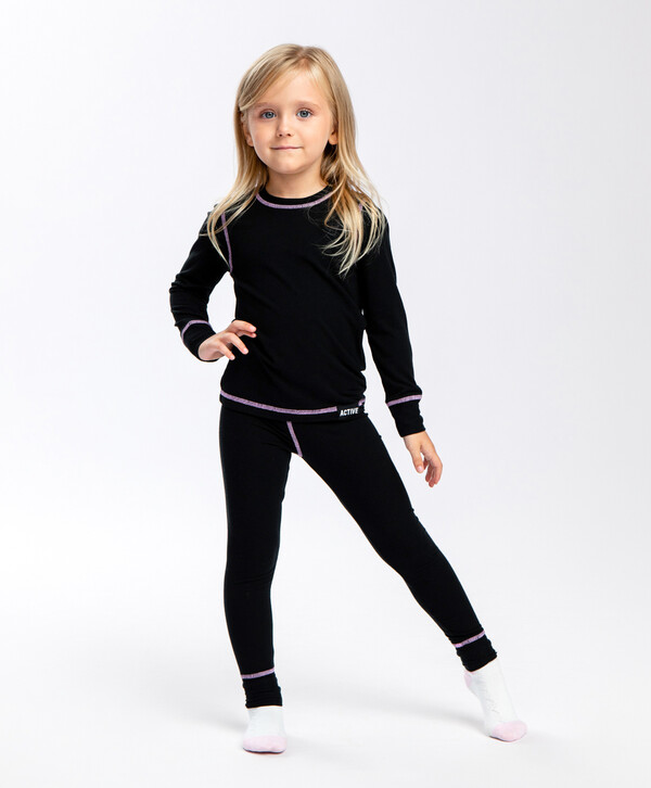 935 р. 1870 р. Термобелье черное Button Blue