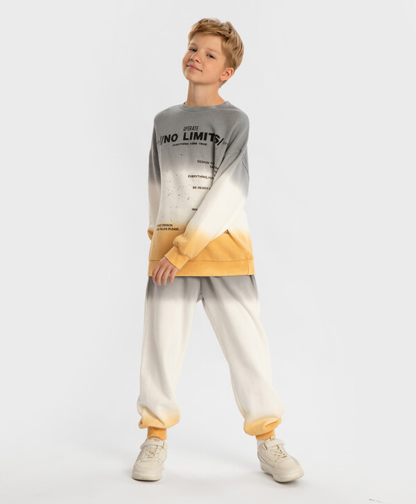 1400 р.  1750 р.  Джоггеры с поясом на резинке с градиентом мультицвет детские Button Blue