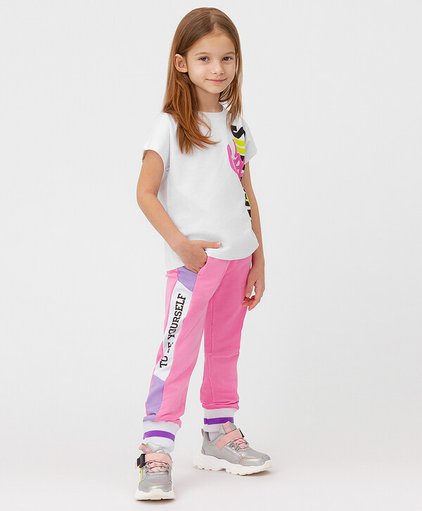 1000 р.  1250 р.  Джоггеры из футера розовые Button Blue