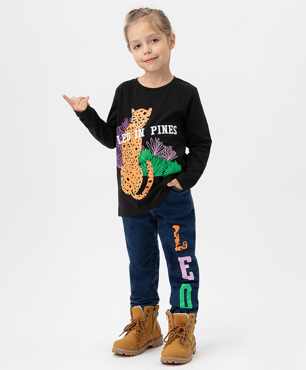 1138 р.  1750 р.  Джинсы-бананы с декором синие Button Blue