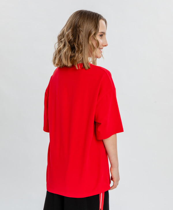 715 р. 1100 р. Футболка с принтом красная для девочки Button Blue