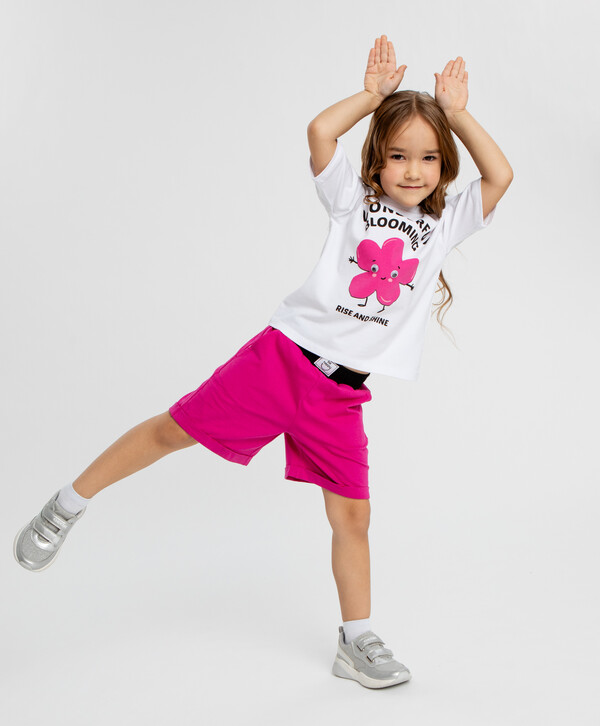 800 р.  1000 р.  Шорты с принтом фуксия для девочки Button Blue