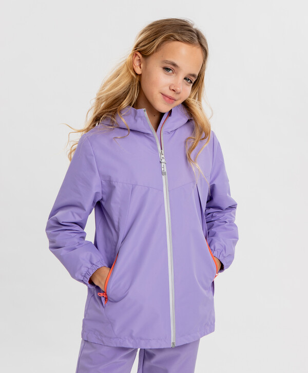 2340 р. 3600 р. Ветровка softshell с капюшоном фиолетовая для девочки Button Blue