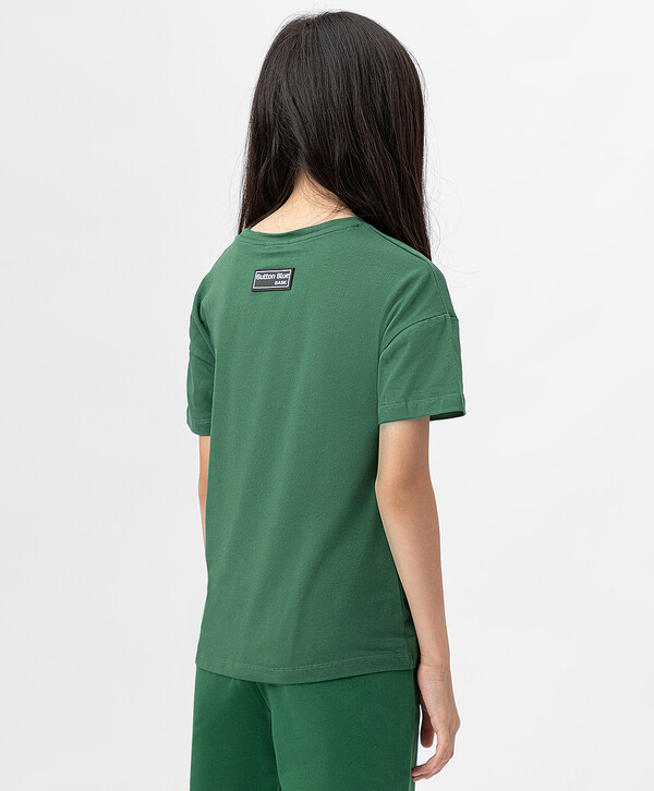 270 р. 540 р. Футболка хлопковая со спущенным рукавом и принтом зеленая Button Blue