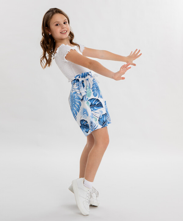 1400 р.  1750 р.  Шорты с принтом мультицвет для девочки Button Blue