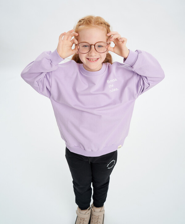 570 р. 1140 р. Толстовка фиолетовая с принтом Button Blue